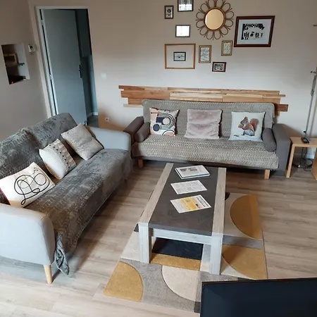 Les Copains D'abord Holiday home Beaucroissant